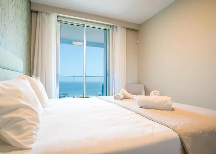 Madeira Apt. 80 Funchal (Madeira)