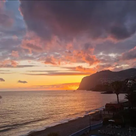 Madeira Apt. 80 * Funchal (Madeira)